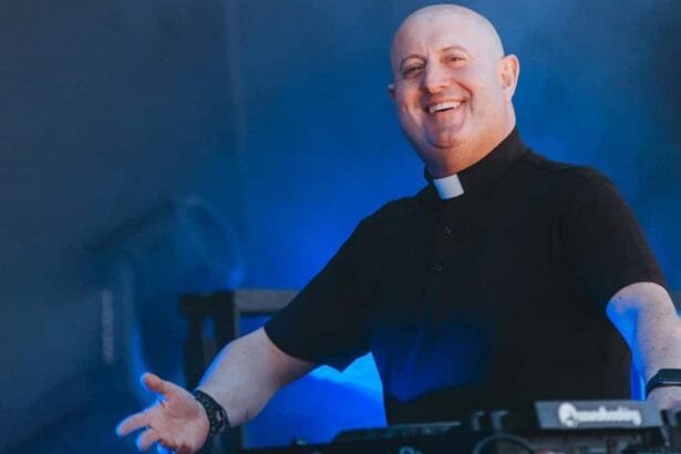 From the altar to the music stage: A Portuguese priest sparks widespread controversy in Lebanon