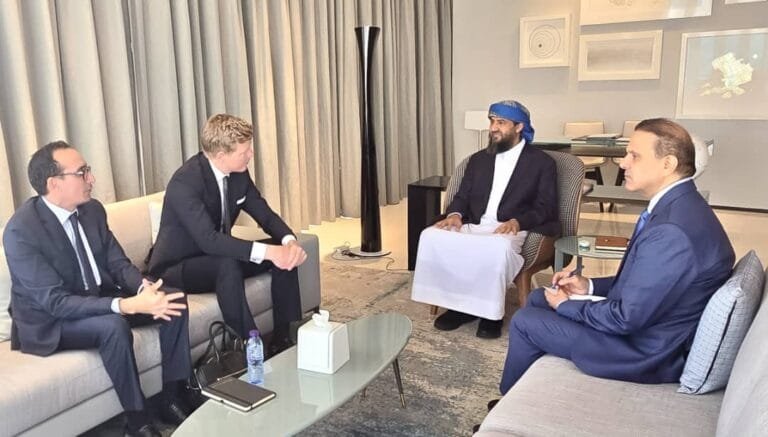 المحرّمي للمبعوث الأممي: حل "القضية الجنوبية" عبر الحوار هو الطريق الأقصر لإنهاء الانقلاب في صنعاء