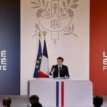 A global press conference in France calls for the transfer of the southern dialogue to Aden under the supervision of the United Nations.