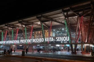 Bamako airport faces partial paralysis; fuel shortage disrupts some international flights.