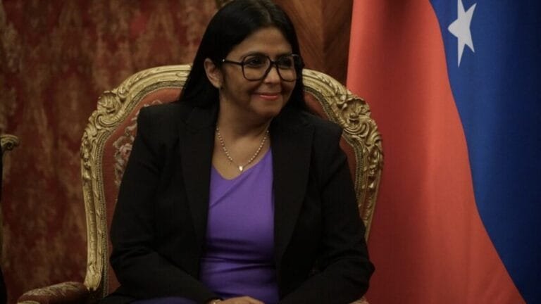 Uncertainty surrounds Maduro's fate... Official statements raise concerns in Venezuela