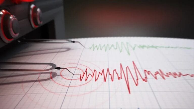 هزة أرضية بقوة 4.1 تضرب شرق تكريت وتثير An earthquake measuring 4.1 on the Richter scale struck east of Tikrit, causing panic among residents.بين السكان