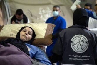 Within 24 hours.. The UAE Floating Hospital receives 6 new cases from the Gaza Strip