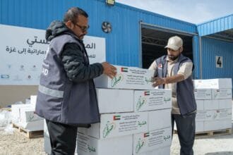"The Gentleman Knight 3" The first batch of "Saqr Humanitarian Ship" aid enters Gaza
