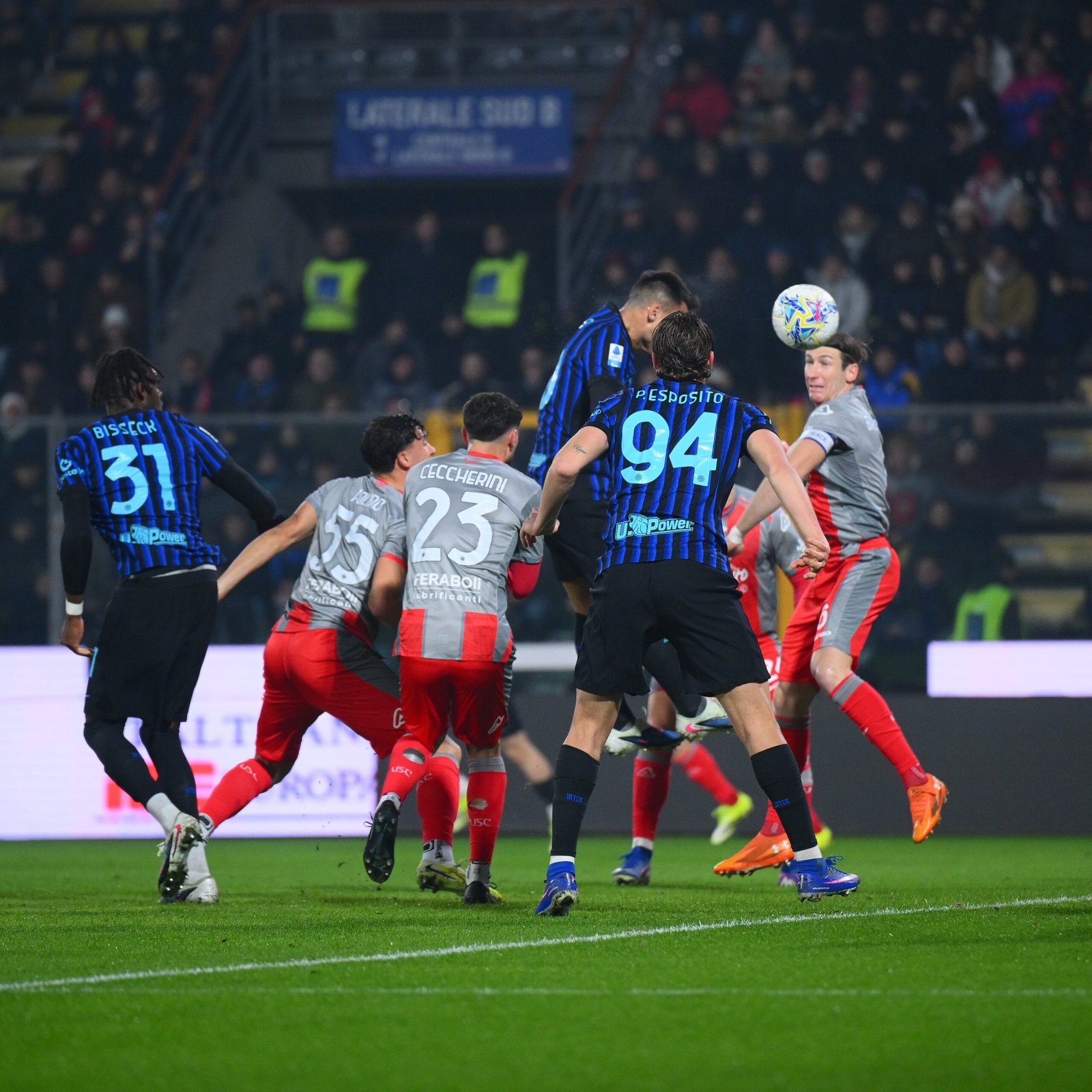 Inter Milan beat Cremonese 2-0 and strengthen their lead in the Italian league standings (video)