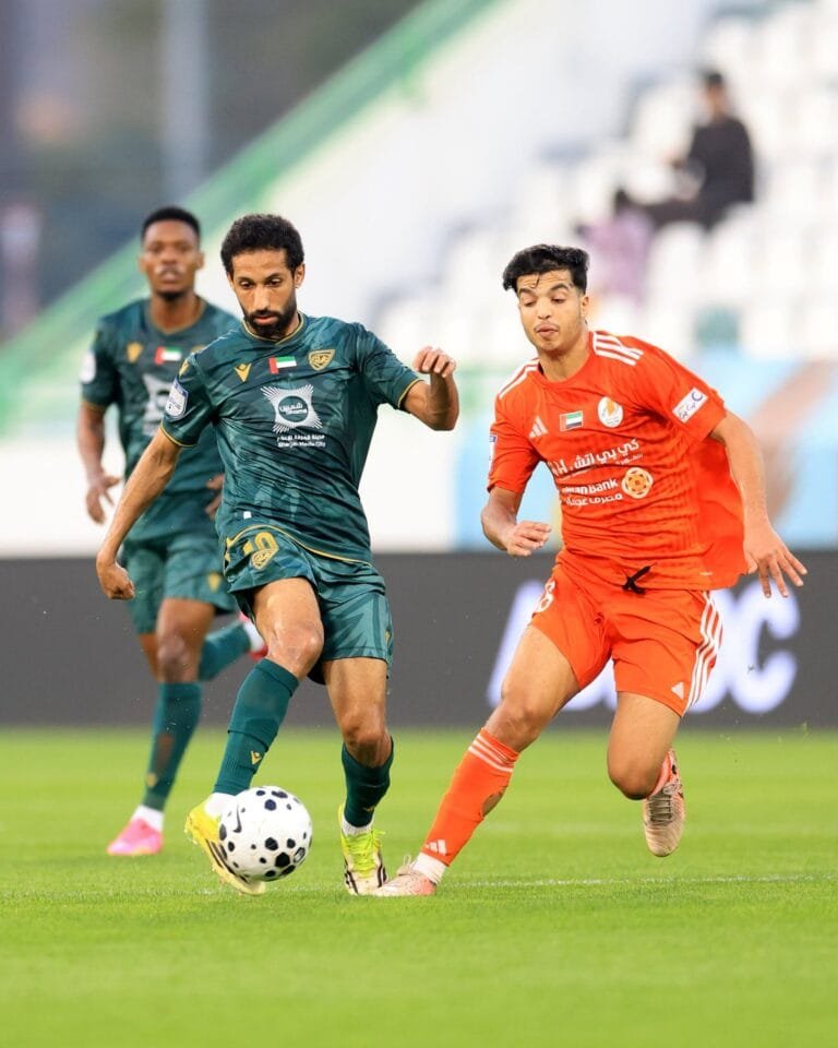 عجمان يكتسح خورفكان بخماسية في الدوري الإماراتي