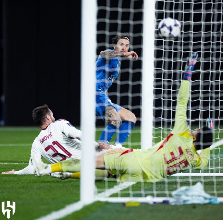 الوحدة يسقط أمام الهلال بثنائية في دوري أبطال آسيا للنخبة