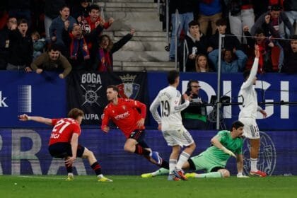 أوساسونا يخطف فوزًا قاتلًا من ريال مدريد ويهدد صدارته