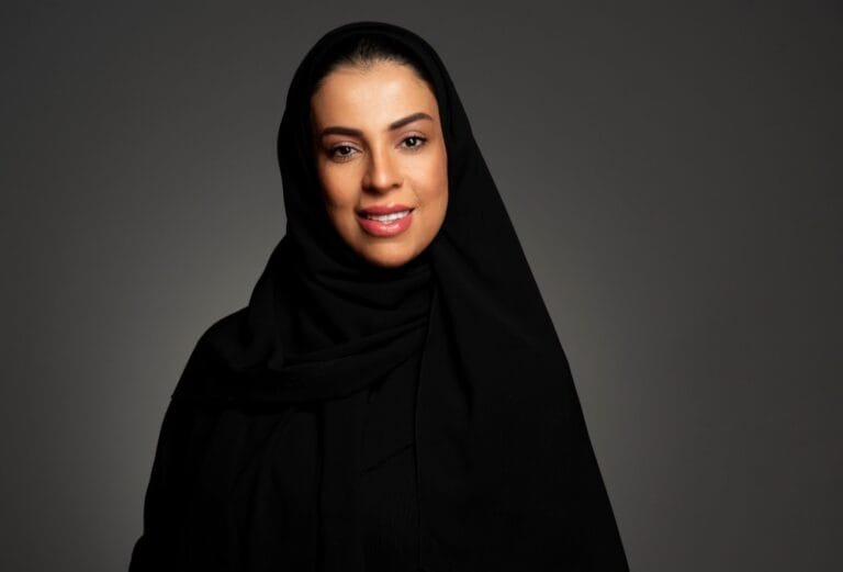 حققت سبقاً عالمياً في حوكمة الذكاء الاصطناعي البيانات.. دبي الرقمية تحصد 24 شهادة أيزو دولية في عام واحد