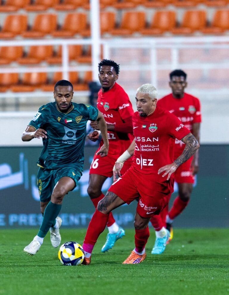 Shabab Al Ahli crushes Khorfakkan with a hat-trick and qualifies for the President's Cup semi-finals