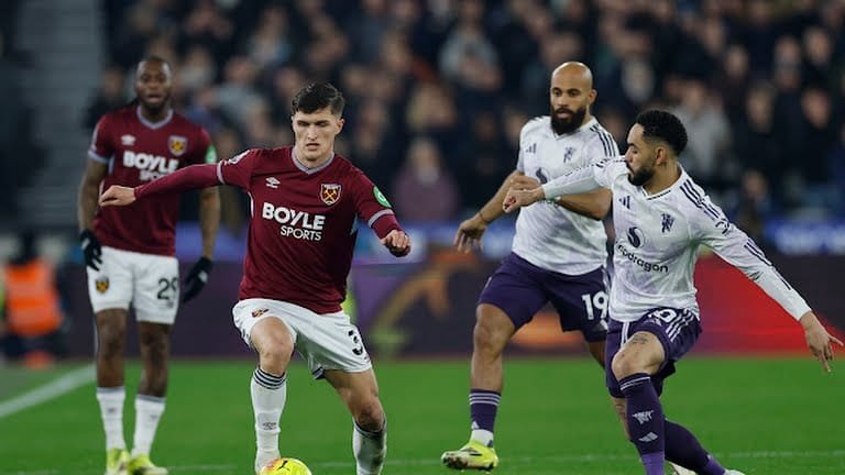 مانشستر يونايتد يعود بتعادل قاتل أمام وست هام في الدوري الإنجليزي