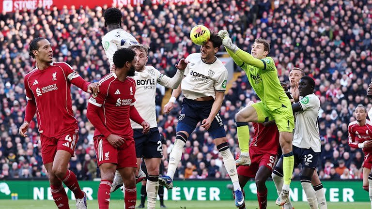 Liverpool thrash West Ham 5-2 and continue their progress in the Premier League