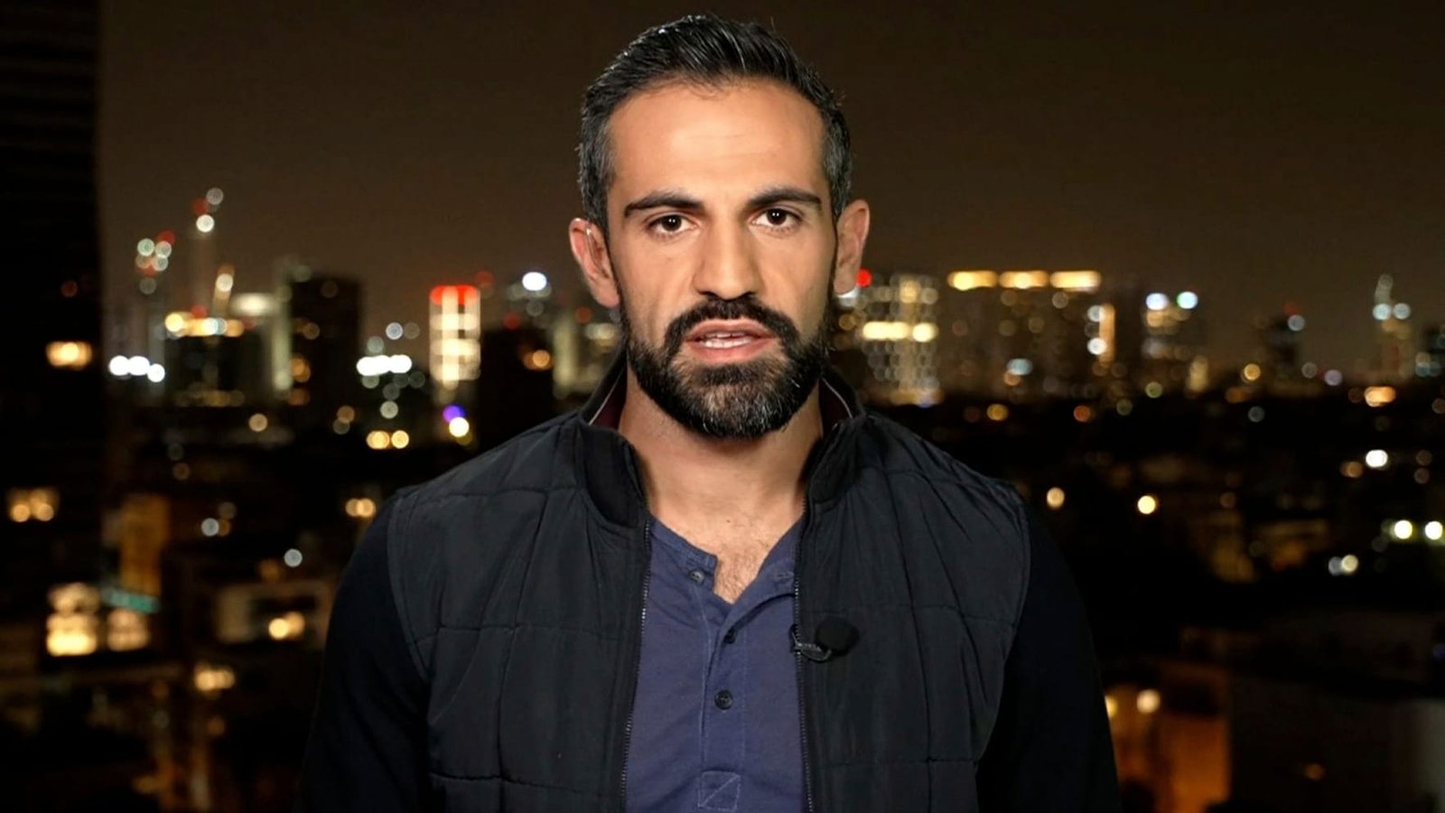 Arash Azizi told “Voice of Emirates”: The Iranian regime is prepared to endure major damage to avoid making fundamental concessions.