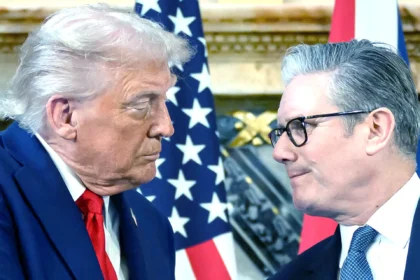 أزمة قواعد بين بريطانيا وأمريكا: ستارمر يرفض طلب ترامب ضرب إيران