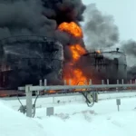 أوكرانيا تعلن قصف مستودع نفط ومراكز تحكم للطائرات المسيّرة في منطقة ساراتوف الروسية