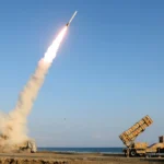 إيران ترفع تأهبها العسكري وتوجه رسالة لـ "حزب الله"