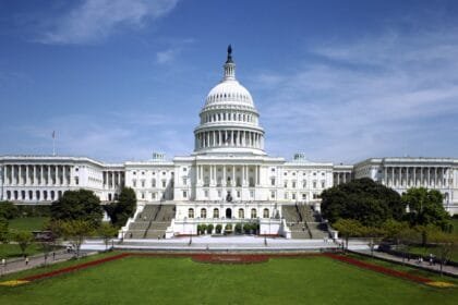 رسالة من واشنطن إلى طهران.. الدبلوماسية أولاً في حسابات ترامب