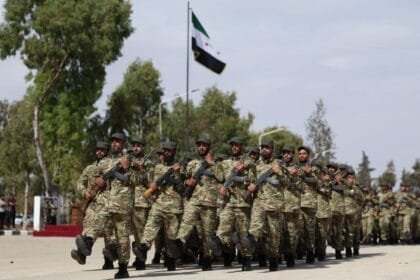 حسكة تحت السيطرة .. الجيش السورى يتسلم قاعدة الشدادي العسكرية فى خطوة استراتيجية لتعزيز الأمن بالريف