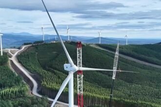 البرتغال.. "إكسوس رينوبلز" تستحوذ على حصة في محفظة "مصدر" لمشاريع طاقة الرياح