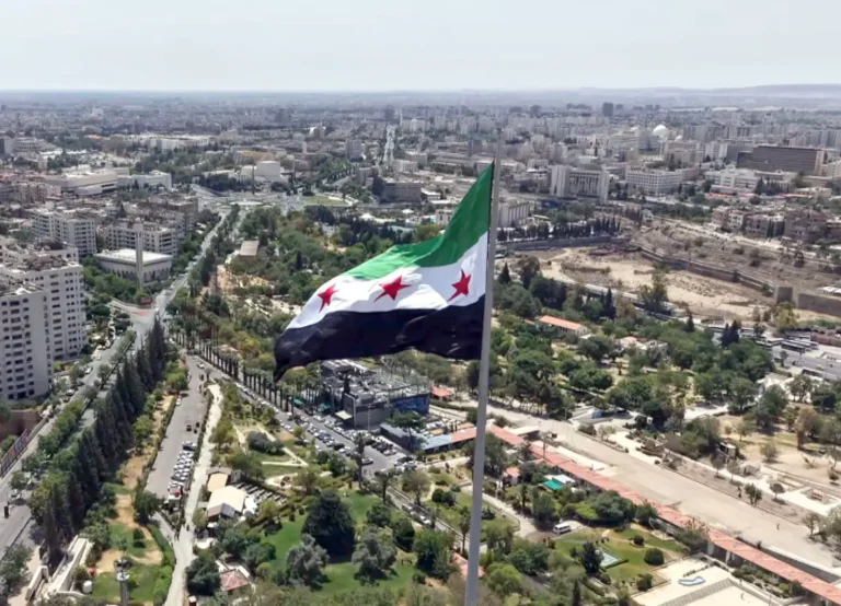 السلطات السورية تعيد 1200 موظف مفصول إلى وزارة البيئة