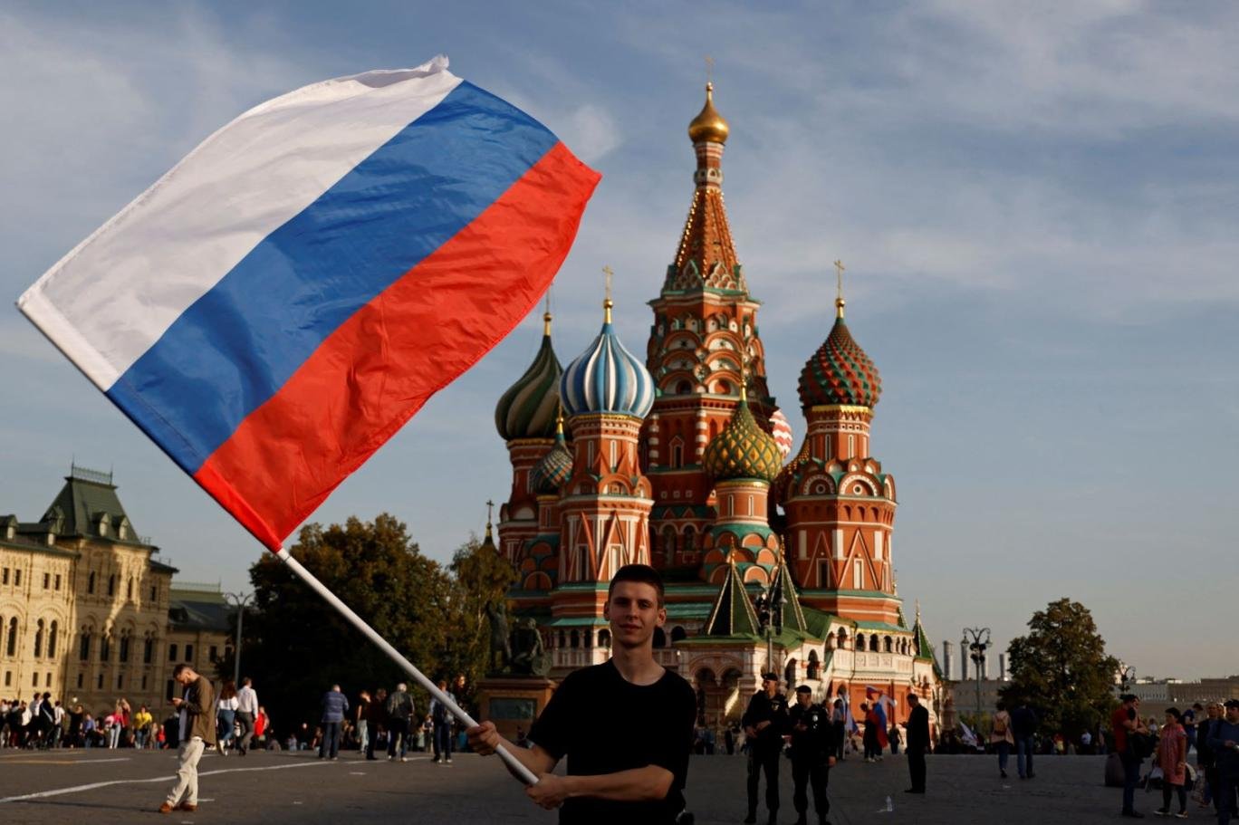 The Kremlin sends a message of reassurance: Moscow: We pose no threat to Estonia or any other country.