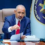 بمشاركة الزبيدي… عمرو البيض يكشف من بريطانيا: السعودية اشترطت "الخروج النهائي" للجنوبيين من حضرموت