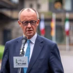 المستشار الألماني يبدأ جولة خليجية تشمل الإمارات بحثًا عن شراكات جديدة في الطاقة والتسلح