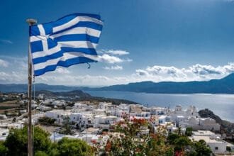 اليونان على صفيح ساخن: عواصف عنيفة تضرب البلاد وحالة تأهب قصوى في عدة مناطق