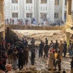 «دماء فى بيت العبادة».. تفجير انتحارى يهز مسجدًا باكستانيًا ويوقع عشرات الضحايا خلال صلاة الجمعة