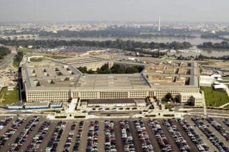 تقارير البنتاجون يوسع بنك الأهداف داخل إيران