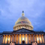 توافق ديمقراطي - جمهوري في الكونغرس لدعم وصول الإيرانيين إلى الإنترنت الحر