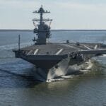 مياه الصرف تشل أحدث حاملة طائرات أمريكية