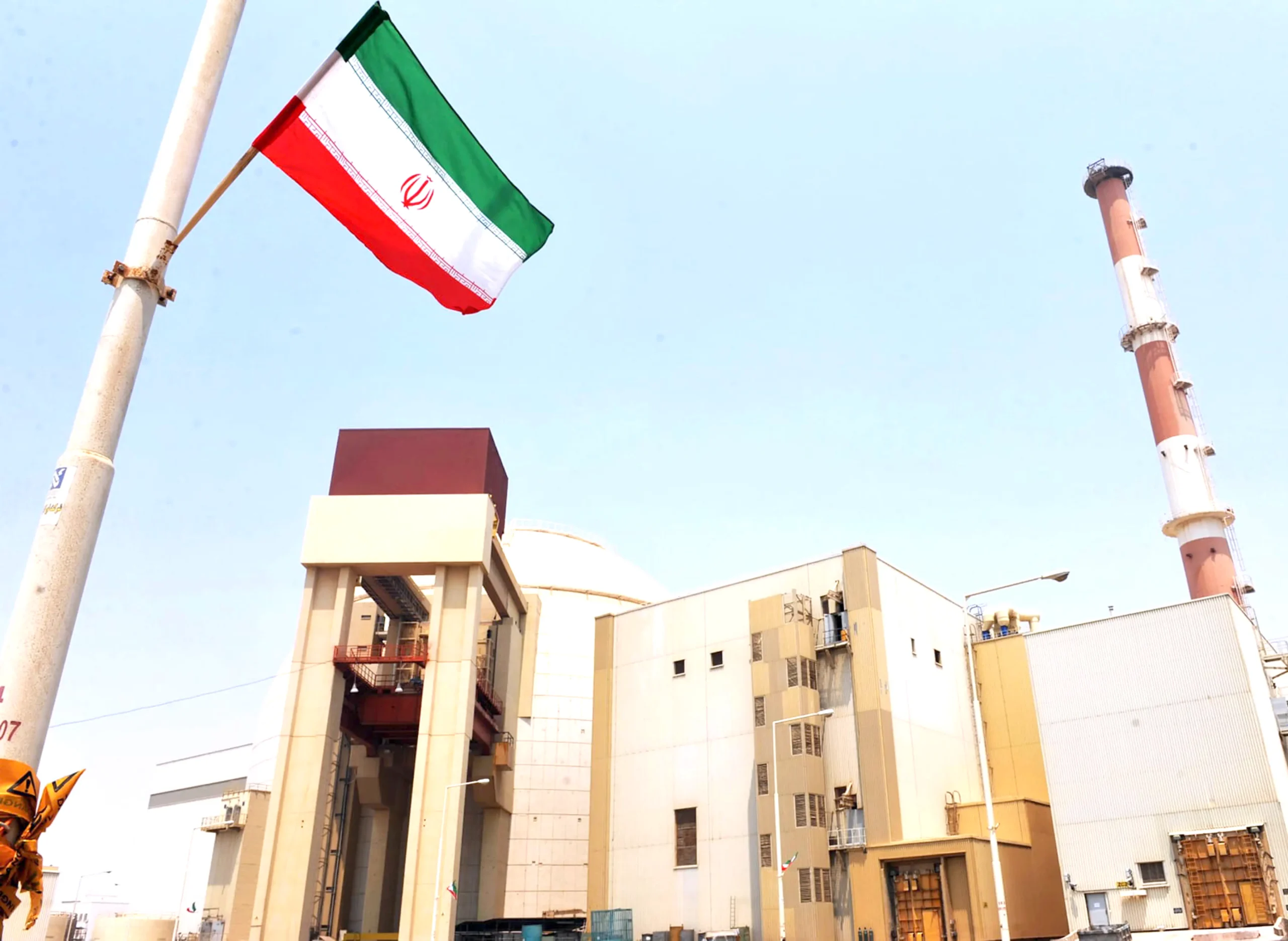 Diplomats: Tehran rules out halting uranium enrichment but expresses willingness to discuss its level and purity