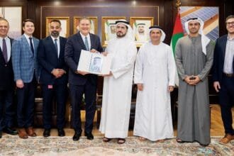 "ديوا" تبحث تعزيز التعاون مع "فيرست بابليك  هيدروجين" و"معهد EPRI الأمريكي"