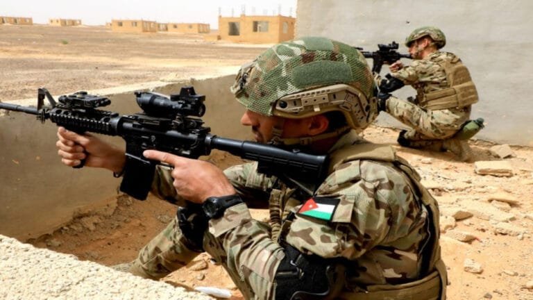 عودة بعد 35 عامًا .. الأردن يطلق برنامج التدريب العسكري للشباب ويعيد الروح الوطنية