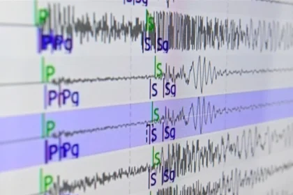 زلزال بقوة 7.1 درجة يضرب قبالة ولاية صباح الماليزية
