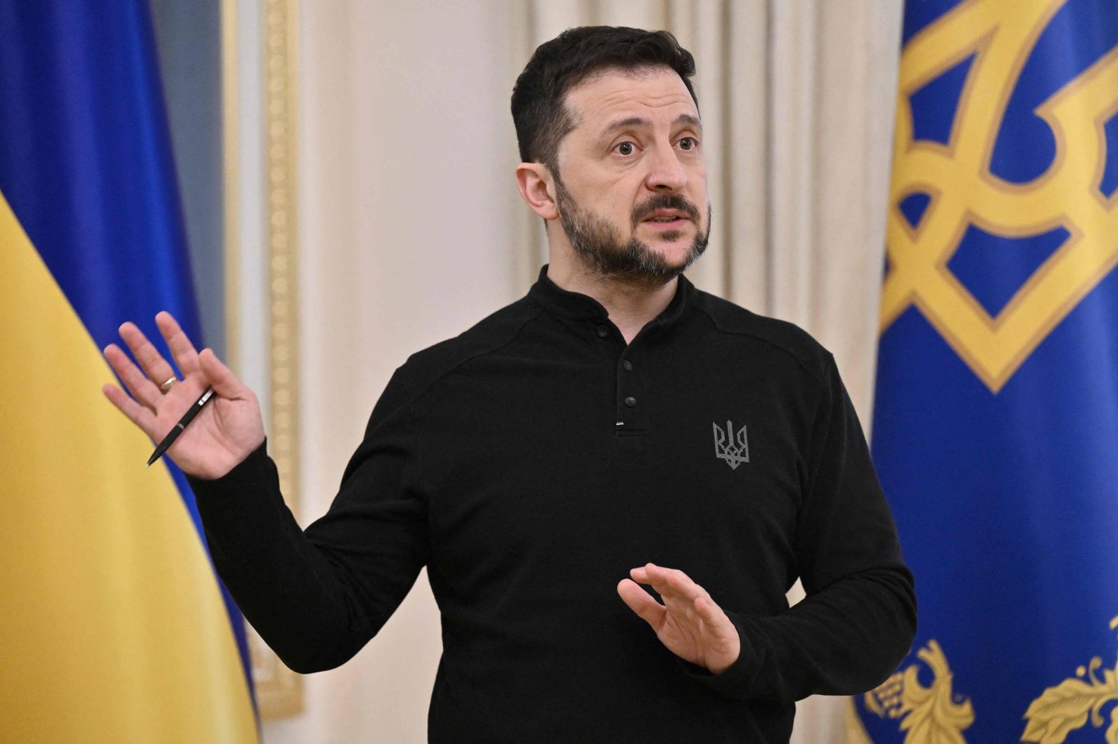 From Munich, Zelensky attacks Putin: A prisoner of the war mentality