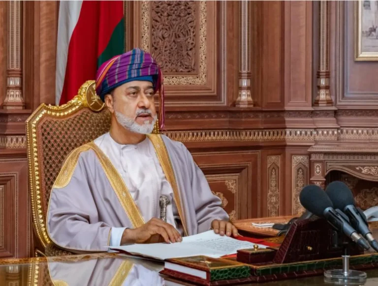 The Sultan of Oman receives the Secretary of Iran's Supreme National Security Council to discuss negotiations with Washington.
