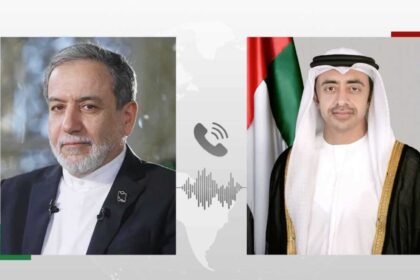 عبدالله بن زايد يتلقى اتصالاً من وزير خارجية إيران