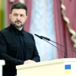 فاينانشال تايمز: زيلينسكي يدرس إعلان انتخابات رئاسية واستفتاء في 24 فبراير