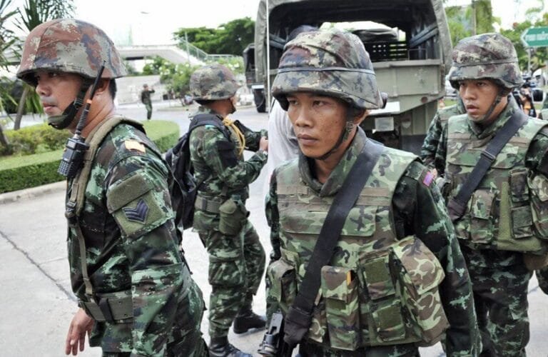 انهيار وشيك لاتفاق التهدئة: قذيفة كمبودية تشعل فتيل المواجهة مع الجيش التايلاندي