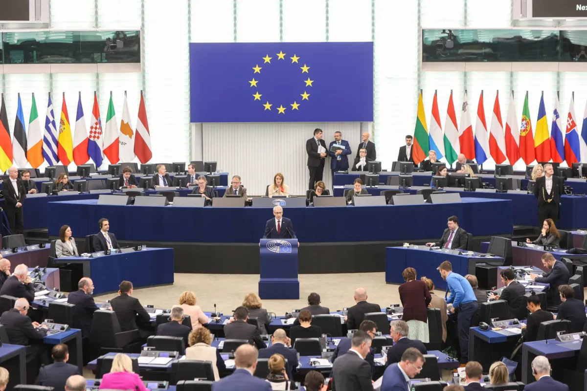 European Parliament resolution condemns government violence against the Iranian people
