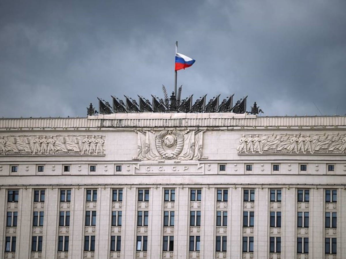 A fiery night in the sky… Moscow announces the downing of 77 Ukrainian drones in one fell swoop