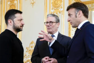 Macron: There will be no peace in Ukraine without active European involvement