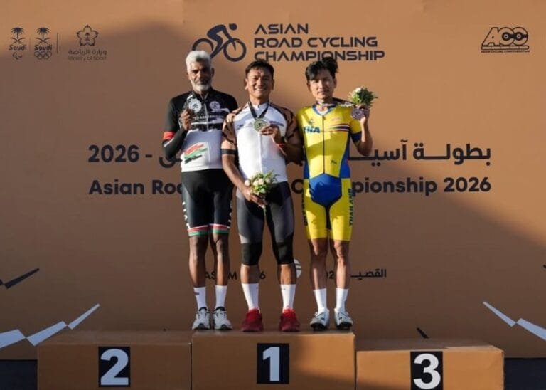 بميداليتين جديدتين.. الإمارات تعزز رصيدها في البطولة الآسيوية للدراجات
