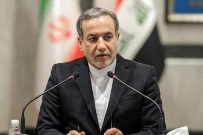 Araghchi: Iran has the right to self-defense... and the opportunity for a settlement with Washington exists.