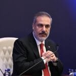 Turkish Foreign Minister: Expanding talks on Tehran's missiles threatens war