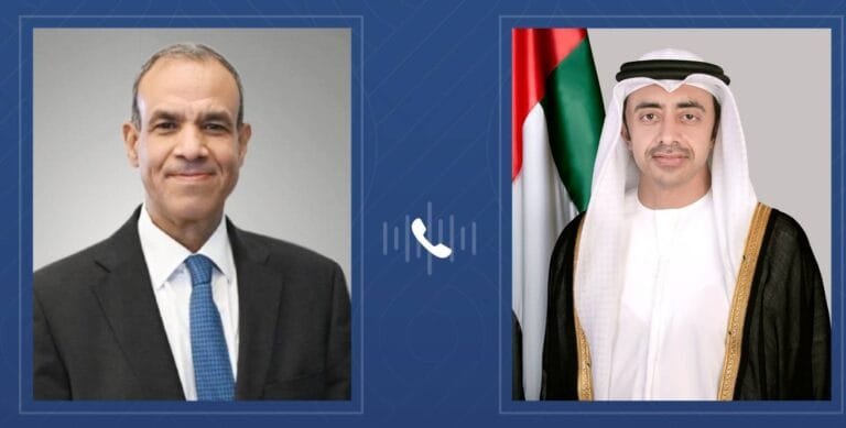 عبدالله بن زايد ووزير الخارجية المصري يبحثان هاتفياً العلاقات الأخوية وتطورات الأوضاع الإقليمية