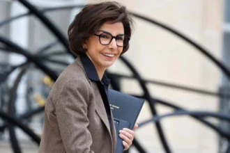 The battle over Paris intensifies... Minister of Culture at the forefront and fears of repercussions from the "Ghosn" case