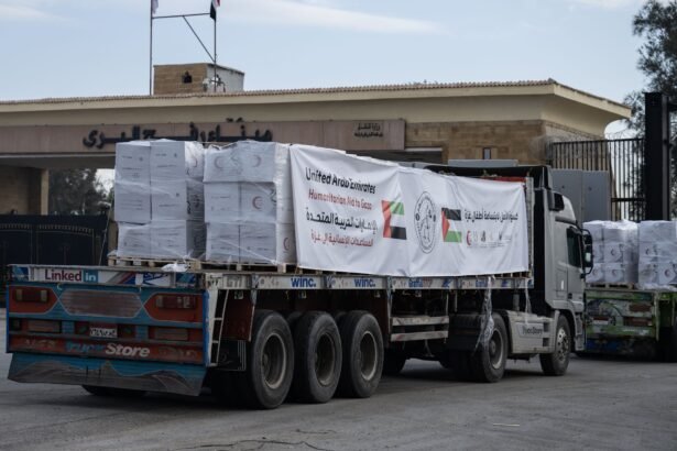 "The Gentleman Knight 3" Entry of convoy 328 loaded with "Cladding of Hope for Our Children in Gaza"